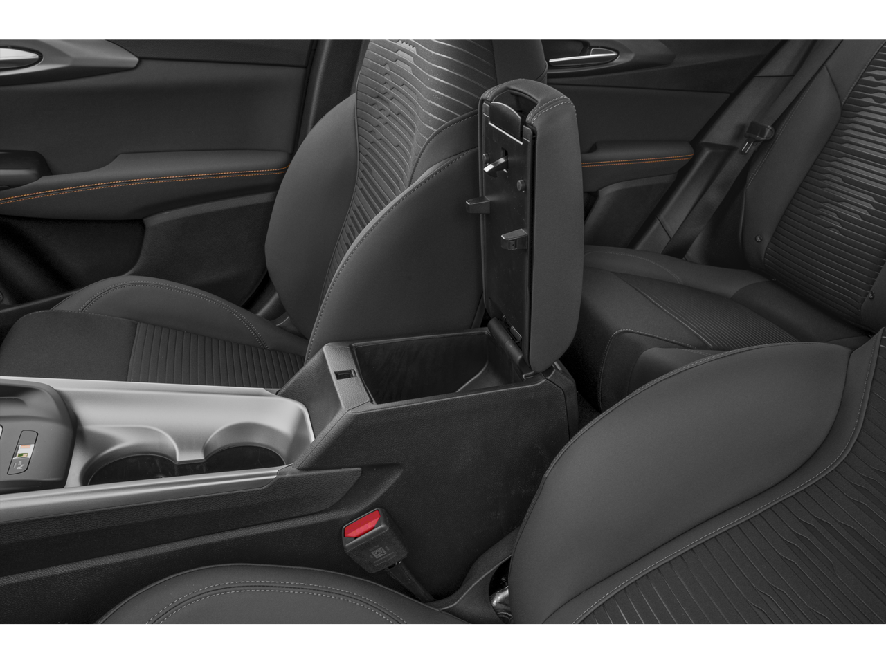 2025 Alfa Romeo Tonale Base