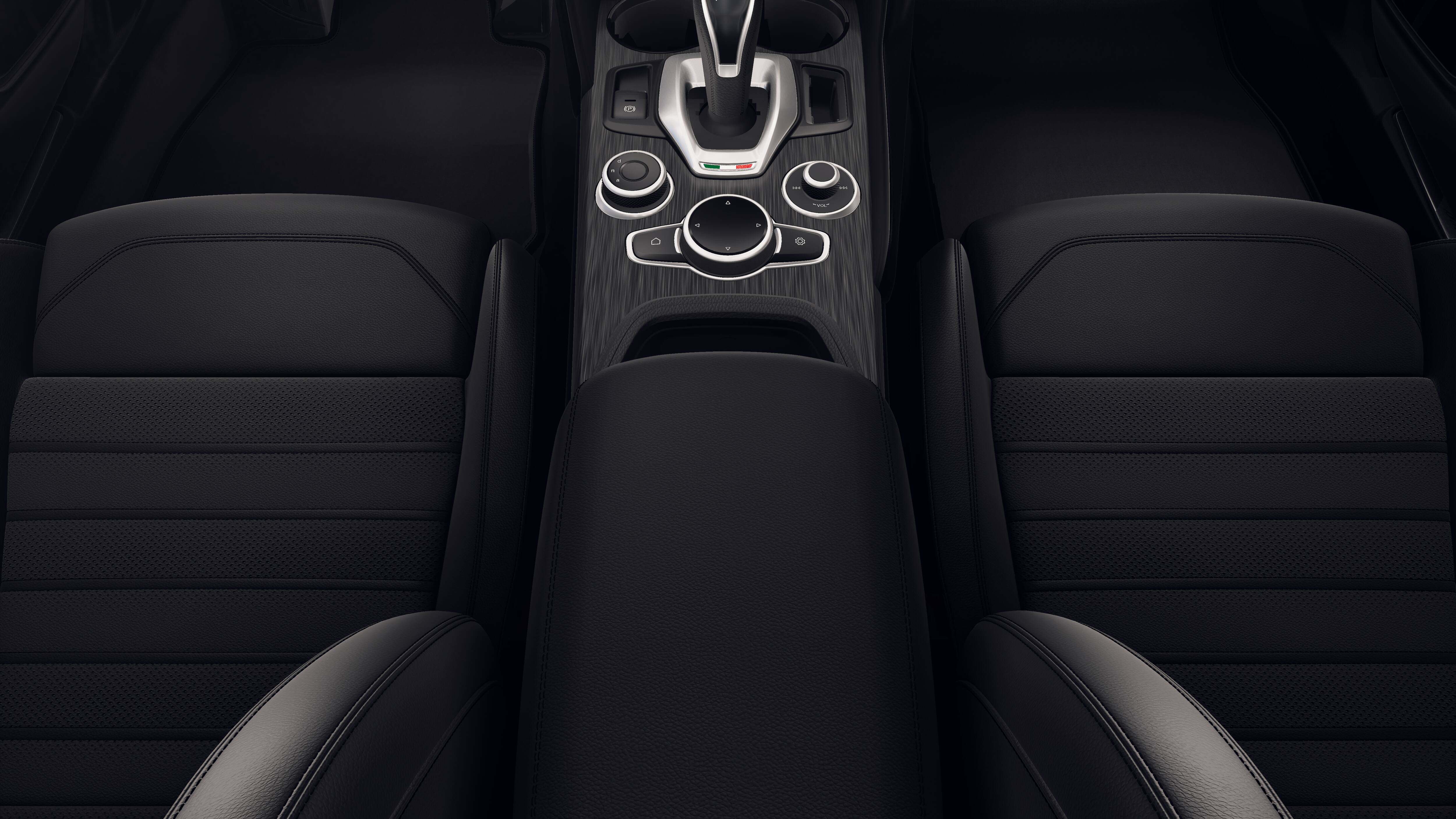 2026 Alfa Romeo Giulia GIULIA AWD