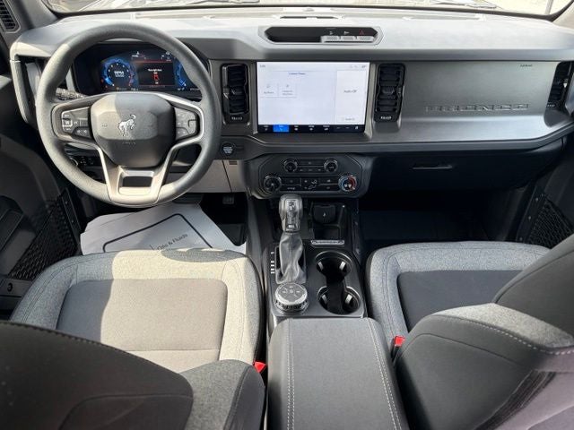 2025 Ford Bronco Base 4x4