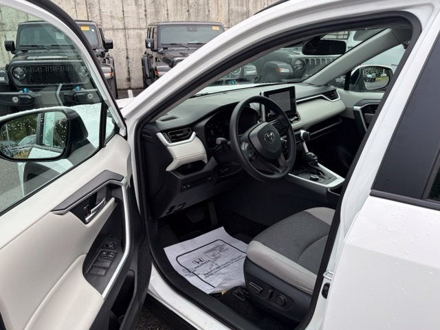2024 Toyota RAV4 Hybrid XLE AWD