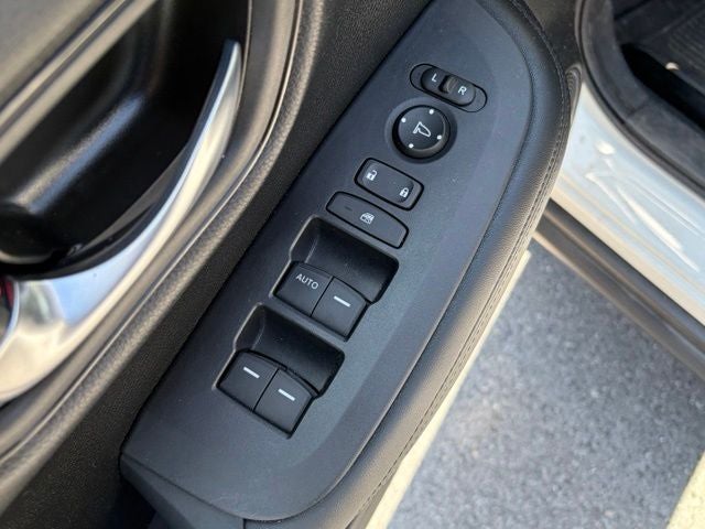 2024 Honda HR-V 5DR AWD LX