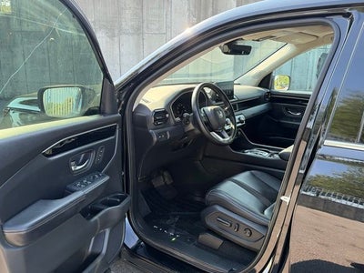 2023 Honda Pilot Touring AWD