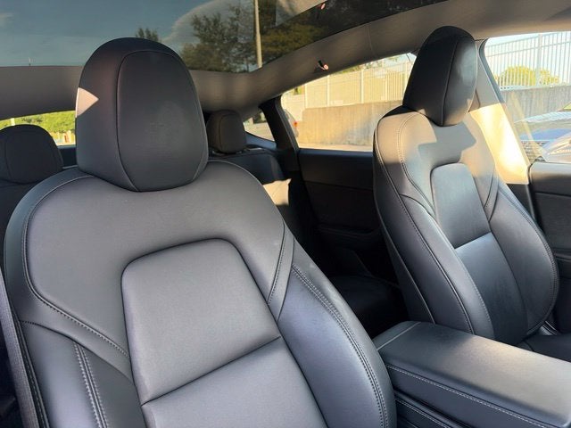 2025 Tesla Model Y Long Range