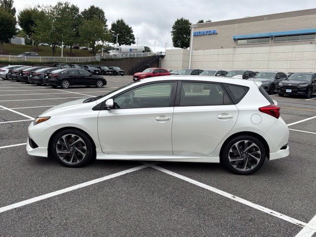 2017 Toyota Corolla iM Base