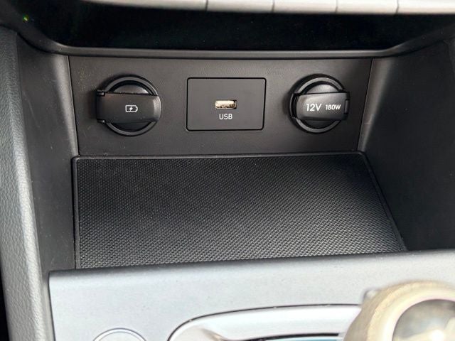 2023 Hyundai Kona SE AWD