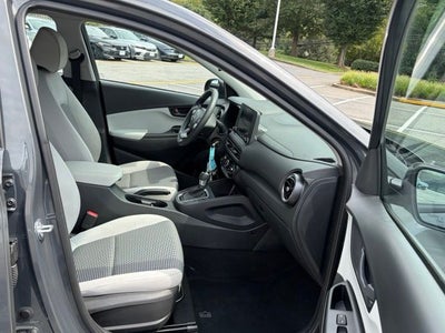 2023 Hyundai Kona SE AWD