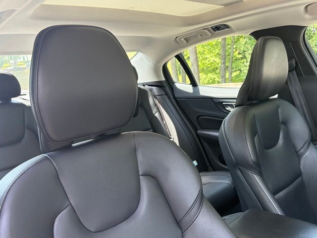 2019 Volvo S60 T6 Momentum