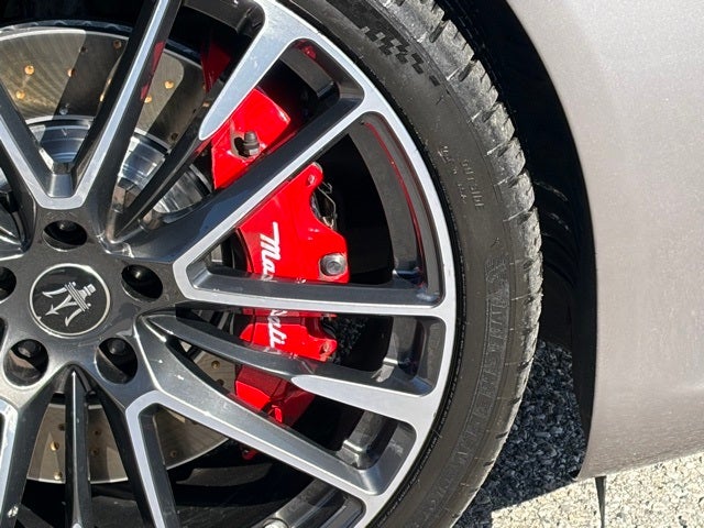 2022 Maserati Quattroporte Trofeo