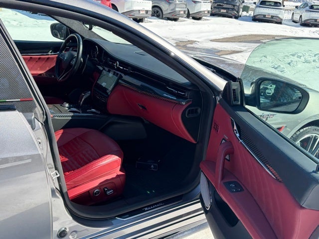 2022 Maserati Quattroporte Trofeo