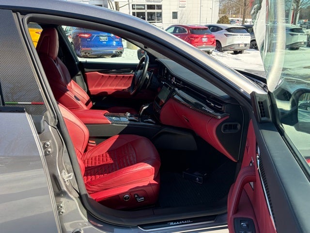 2022 Maserati Quattroporte Trofeo