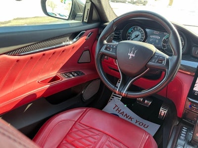 2022 Maserati Quattroporte Trofeo