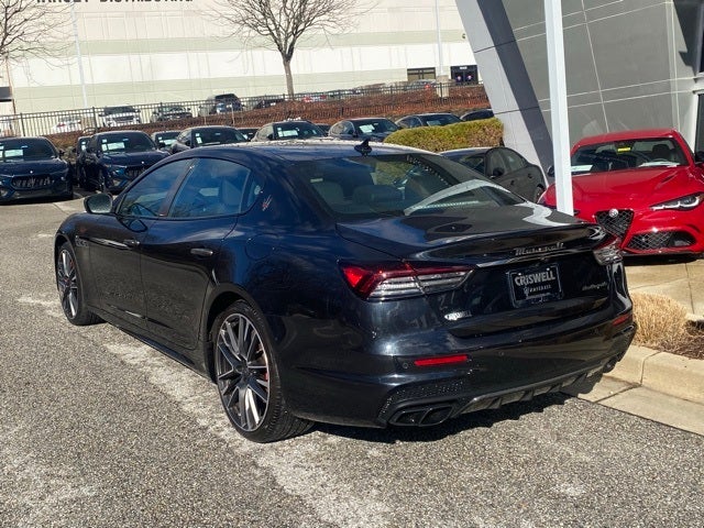 2022 Maserati Quattroporte Trofeo