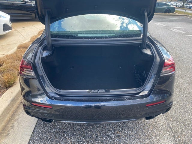 2022 Maserati Quattroporte Trofeo