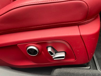 2023 Maserati Ghibli Modena Q4