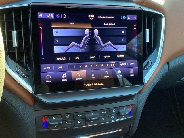 2022 Maserati Ghibli Modena Q4