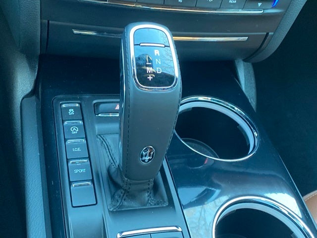 2022 Maserati Ghibli Modena Q4