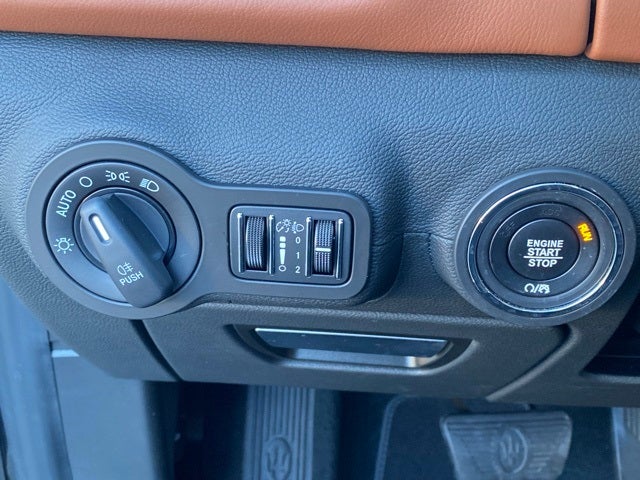 2022 Maserati Ghibli Modena Q4