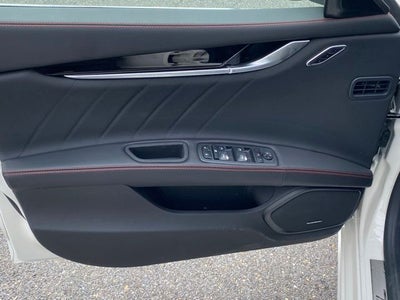 2024 Maserati Ghibli Modena