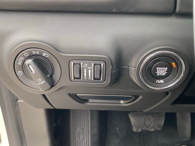 2024 Maserati Ghibli Modena