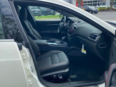 2024 Maserati Ghibli Modena