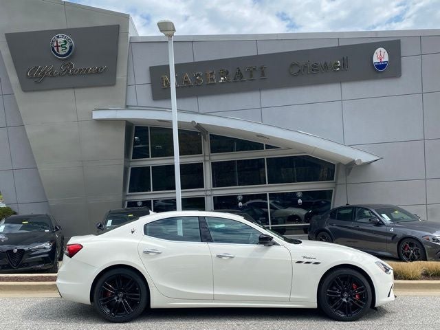 2024 Maserati Ghibli Modena