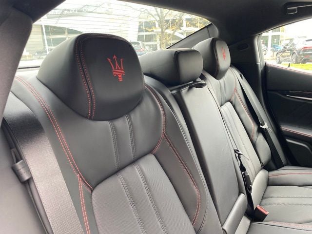2024 Maserati Ghibli Modena
