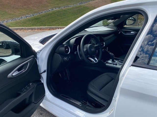 2025 Alfa Romeo Giulia GIULIA AWD