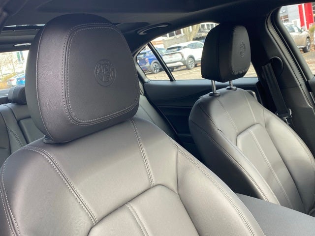 2025 Alfa Romeo Giulia GIULIA AWD