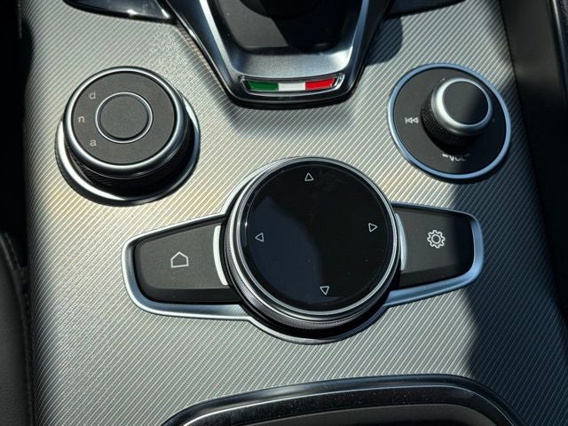 2026 Alfa Romeo Giulia GIULIA AWD