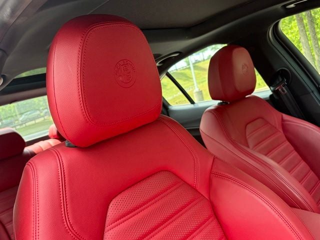 2023 Alfa Romeo Giulia Veloce AWD