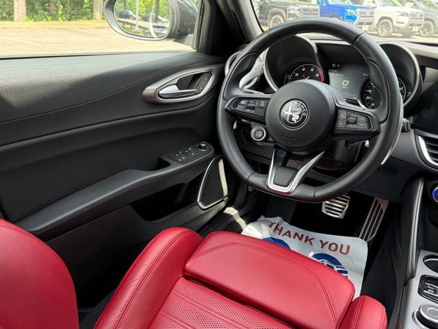 2023 Alfa Romeo Giulia Veloce AWD