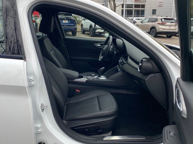 2024 Alfa Romeo Giulia Ti AWD