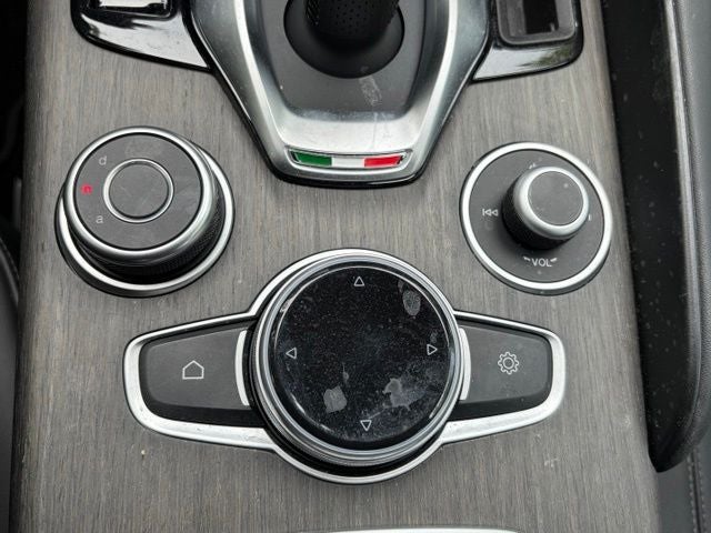 2023 Alfa Romeo Giulia Ti AWD
