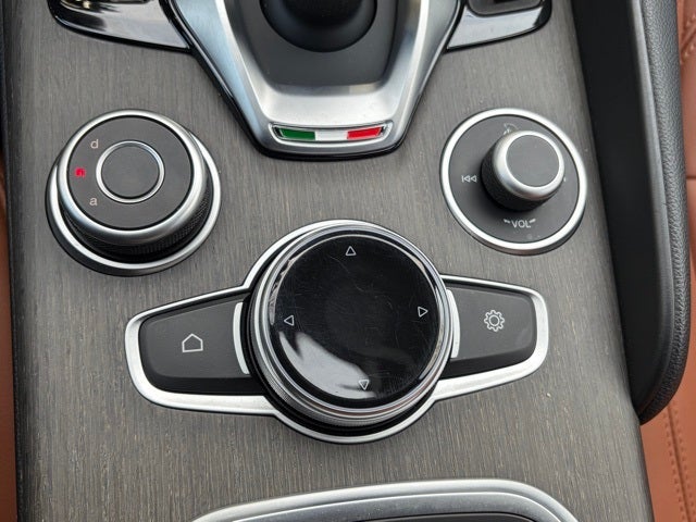 2023 Alfa Romeo Giulia Ti AWD