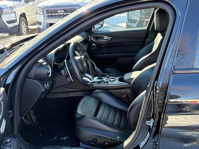 2022 Alfa Romeo Giulia Veloce AWD