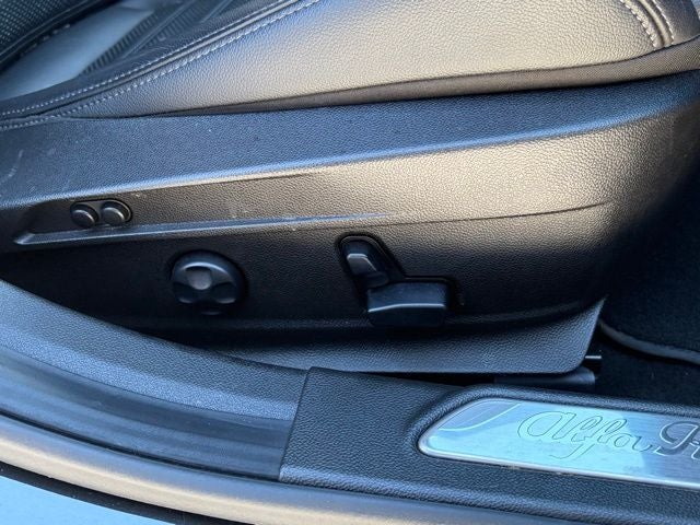 2022 Alfa Romeo Giulia Veloce AWD