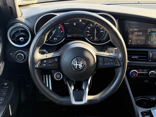 2022 Alfa Romeo Giulia Veloce AWD