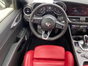 2022 Alfa Romeo Giulia Veloce AWD