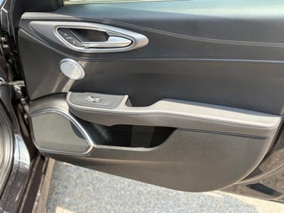 2023 Alfa Romeo Giulia Veloce AWD