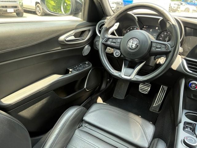 2023 Alfa Romeo Giulia Veloce AWD