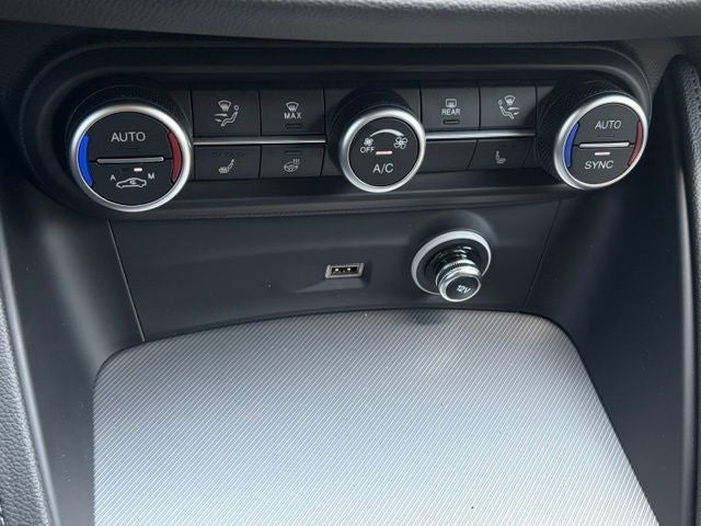 2026 Alfa Romeo Stelvio STELVIO AWD