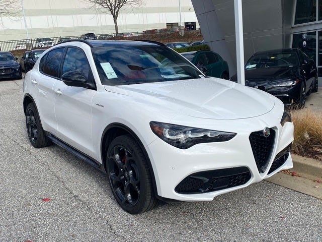 2025 Alfa Romeo Stelvio STELVIO AWD