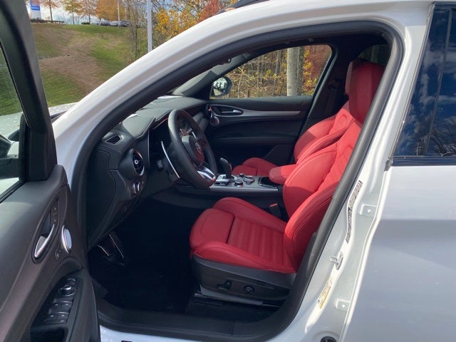2025 Alfa Romeo Stelvio STELVIO AWD
