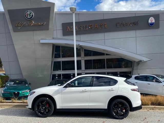 2025 Alfa Romeo Stelvio STELVIO AWD