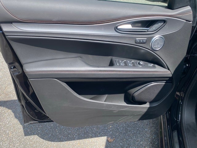 2025 Alfa Romeo Stelvio STELVIO INTENSA AWD