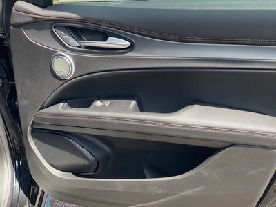 2025 Alfa Romeo Stelvio STELVIO INTENSA AWD