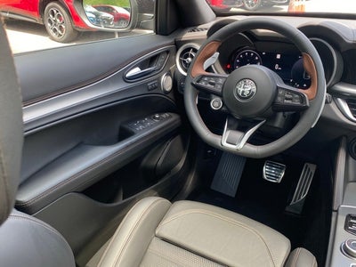 2025 Alfa Romeo Stelvio STELVIO INTENSA AWD