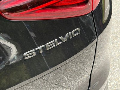 2023 Alfa Romeo Stelvio Estrema AWD