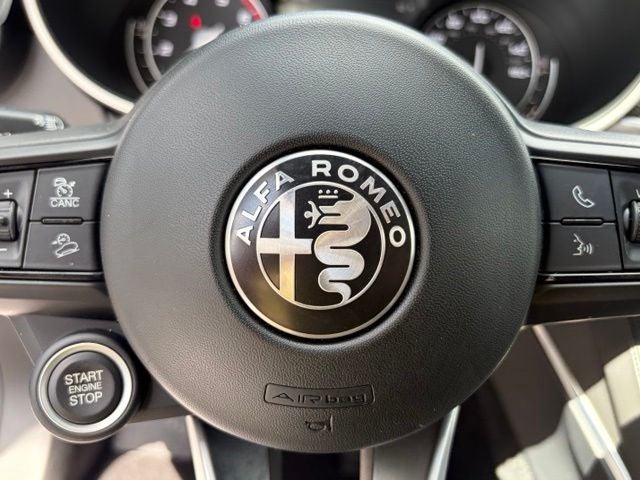 2023 Alfa Romeo Stelvio Estrema AWD