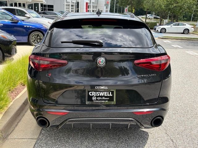 2023 Alfa Romeo Stelvio Estrema AWD